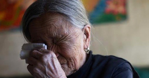 Họ hàng, hàng xóm từng xem bà là hình mẫu lý tưởng cho việc dạy con nên người. Nhưng ít ai biết, chính bà lại thấy hối hận vì... đã nuôi dạy con cái quá giỏi. Ảnh minh họa