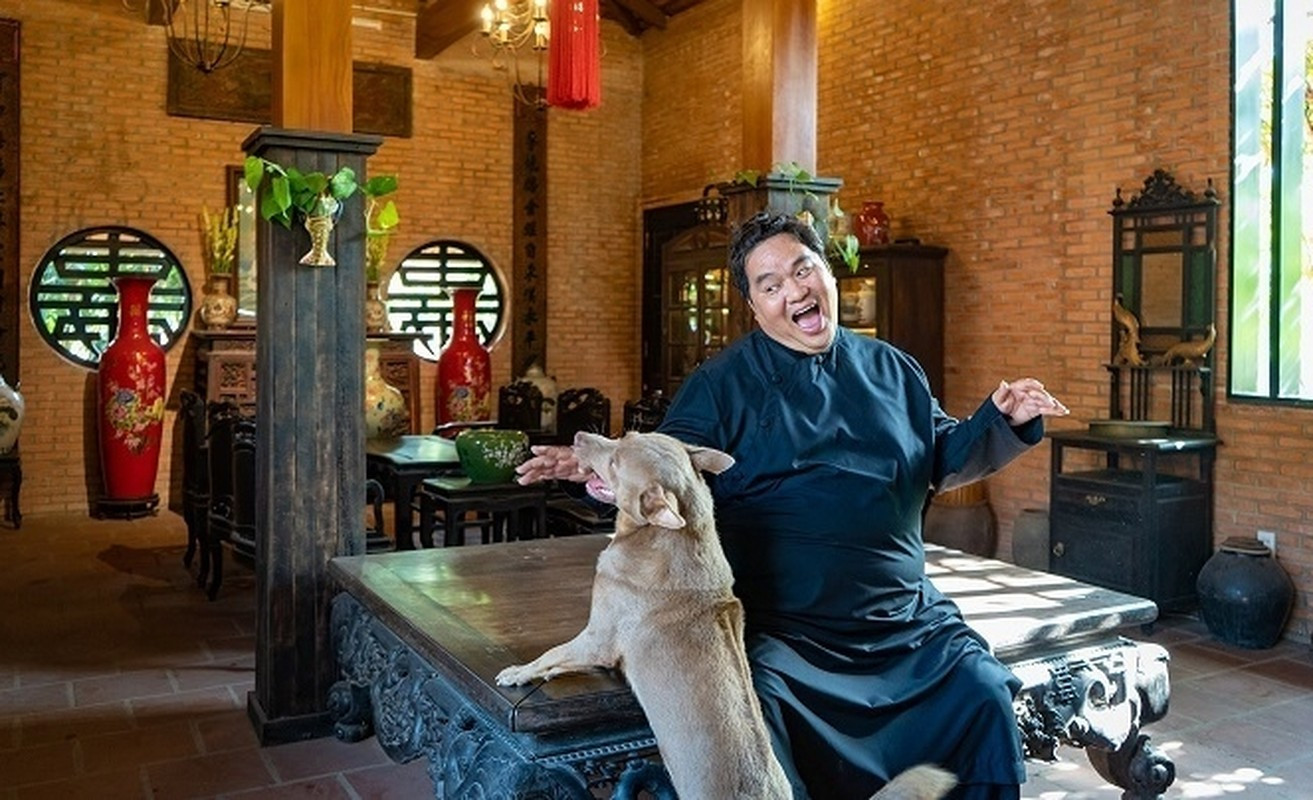 Hoàng Mập giàu có nhưng sống kín tiếng. 