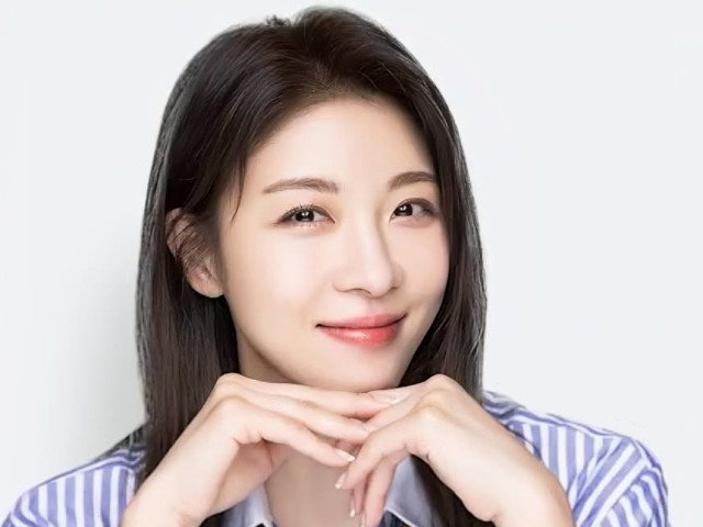 Thói quen ăn cơm giúp Ha Ji Won trẻ mãi không già