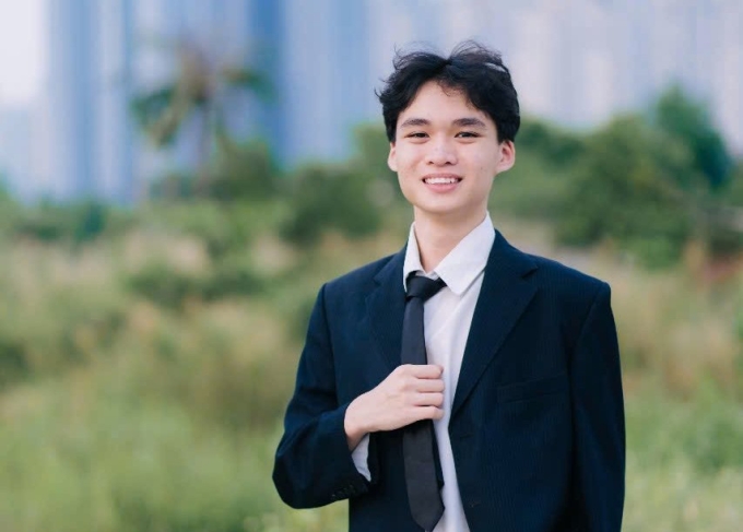Huỳnh Kiến Long, thủ khoa đầu vào lớp chuyên Toán trường Phổ thông Năng khiếu năm 2025. Ảnh: Nhân vật cung cấp