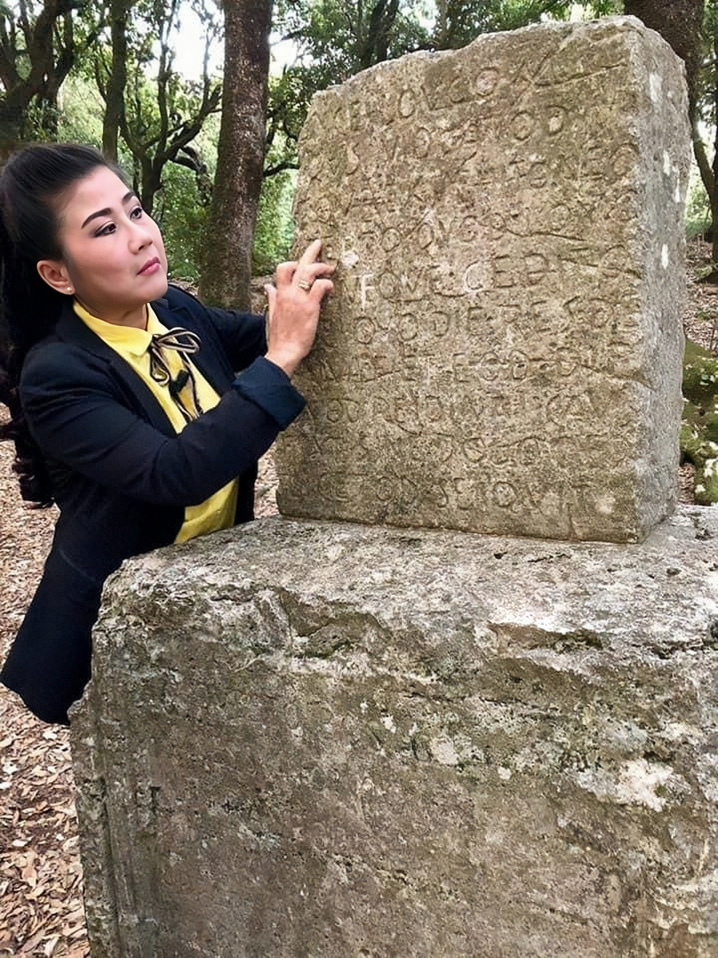 Cuộc sống thi vị của nữ nghệ sĩ Việt trong lâu đài cùng chồng Tây hơn 18 tuổi - 12