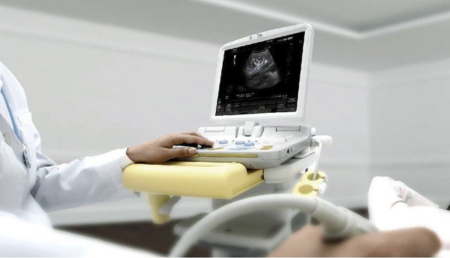 Siêu âm giúp đánh giá sự phát triển của thai nhi và phát hiện sớm các dấu hiệu bất thường trong thai kỳ có yếu tố nguy cơ như tiểu đường thai kỳ