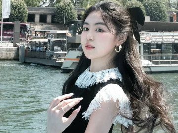 Lọ Lem như tiểu thư quý tộc ở Paris với set đồ hơn 200 triệu đồng