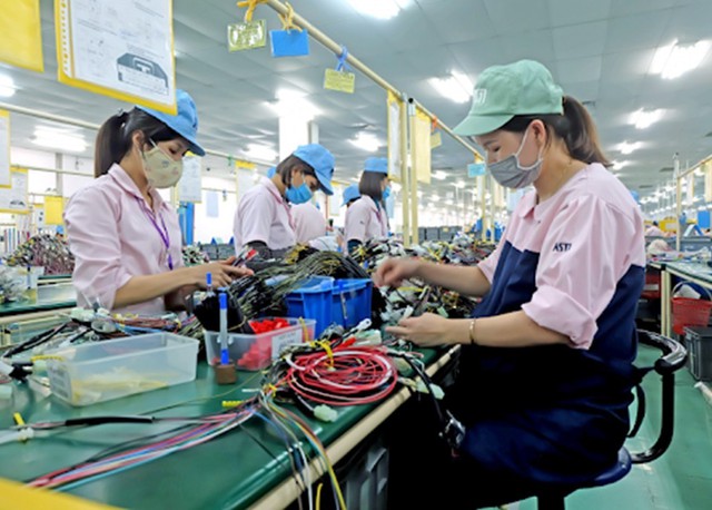 Từ 1/7/2025, hàng loạt các chính sách mới về chế độ thai sản cho lao động nữ có hiệu lực. Ảnh minh họa: TL