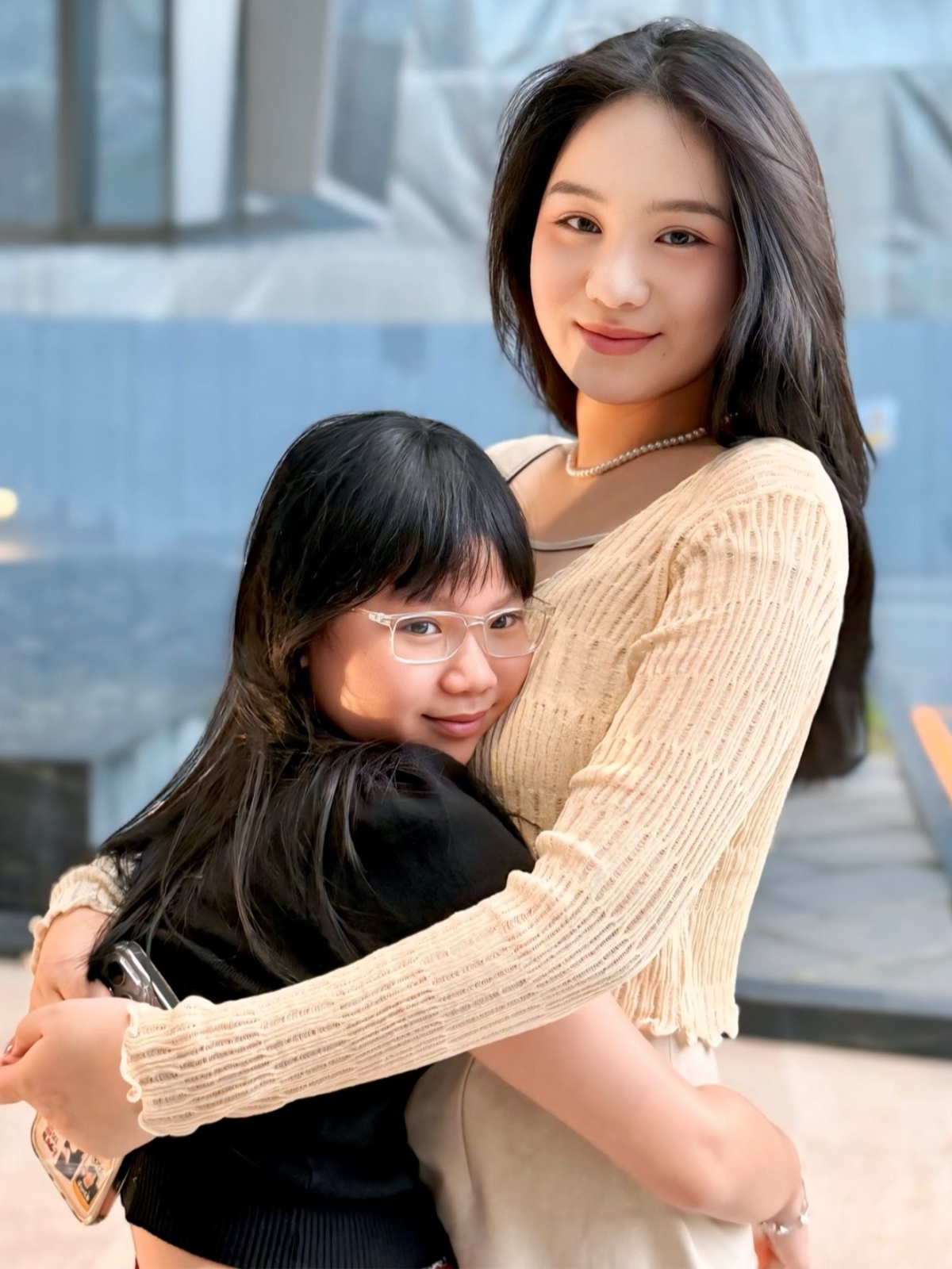 Con gái cao 1,75 m học ngành hàng không của Trịnh Kim Chi - 7