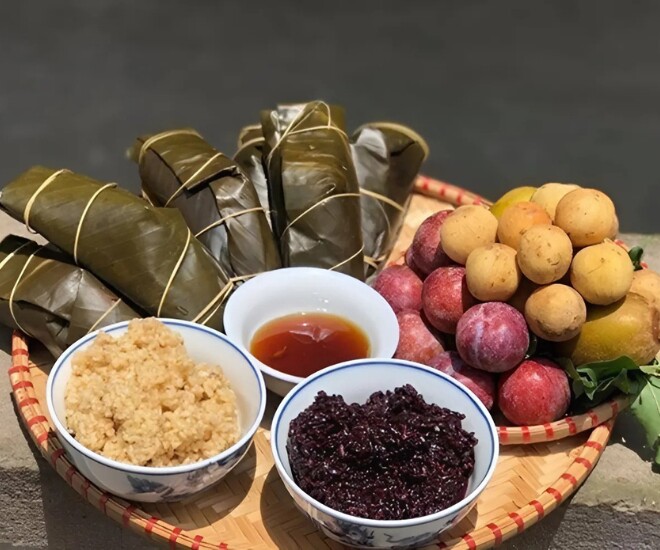 CƠM RƯỢU NẾP ĐƯỢC ĐỂ LẠNH THƯỞNG THỨC NGÀY HÈ NÓNG BỨC