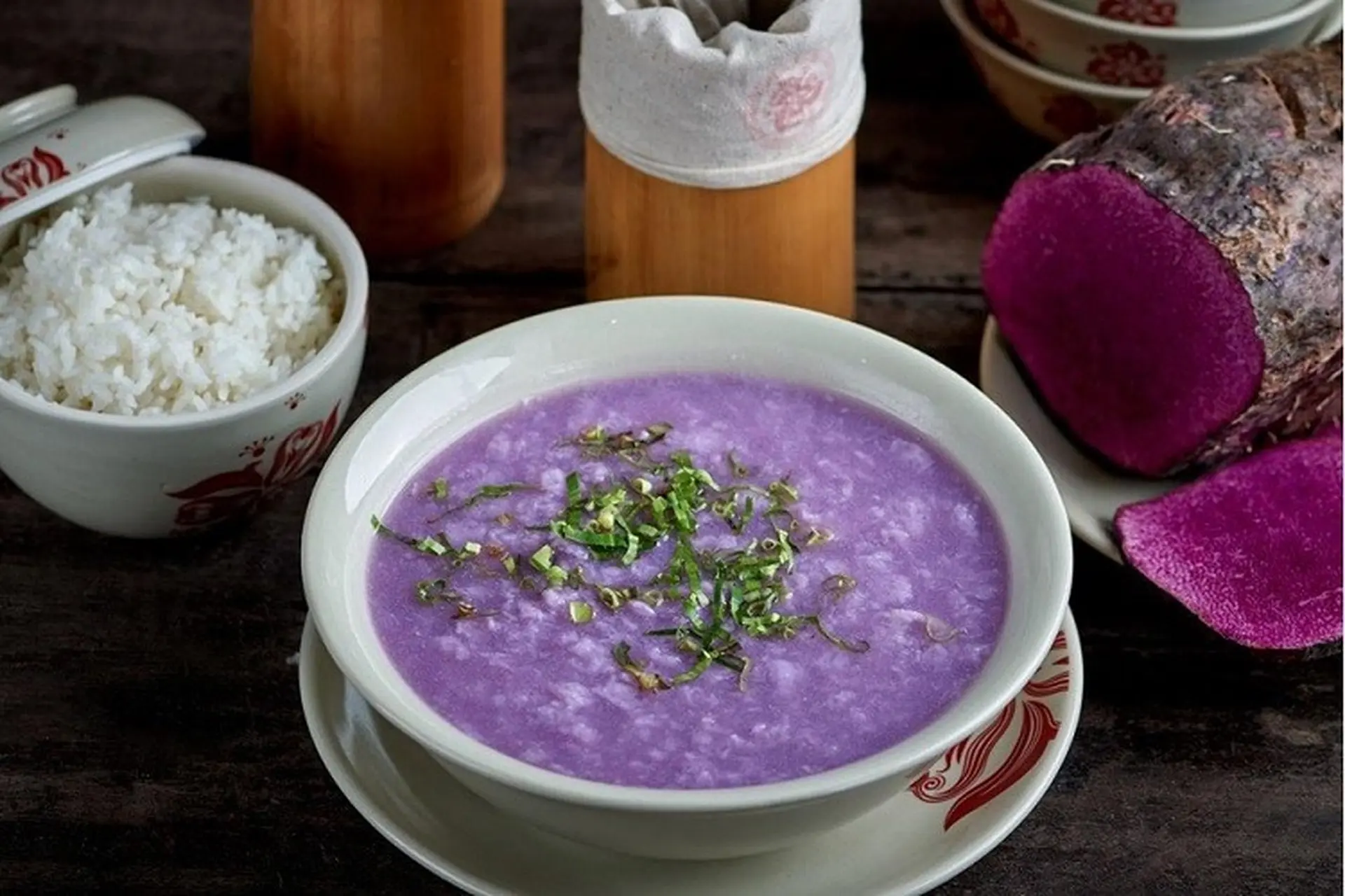 Khoai mỡ ngon nhưng chứa nhiều tinh bột, người đang giảm cân nên cân nhắc trước khi ăn. (Ảnh minh hoạ).