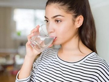 3 thói quen âm thầm bào mòn quả thận mà người trẻ vô tư lặp lại mỗi ngày, bạn đang mắc phải điều nào?