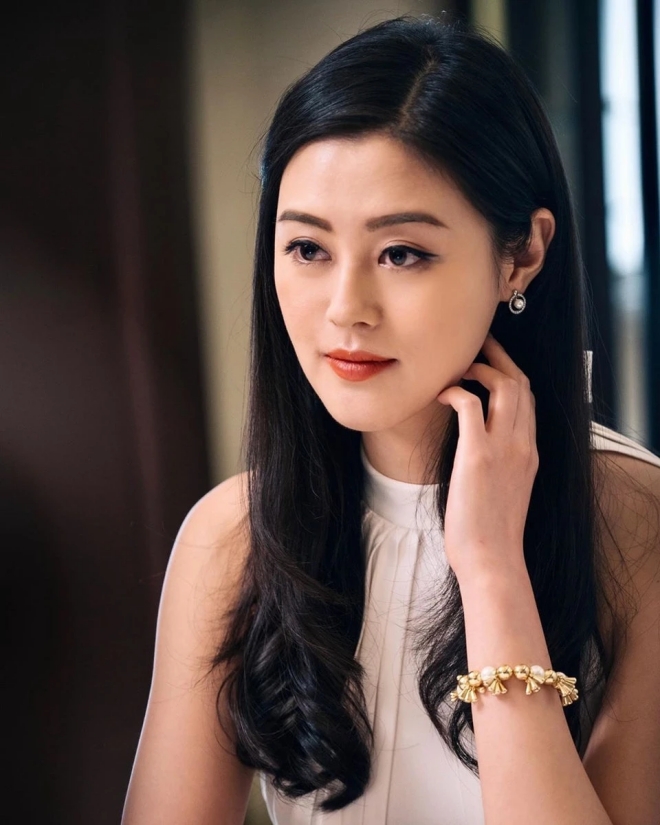 Vu Miểu không phải là người duy nhất rời TVB vì thu nhập thấp.