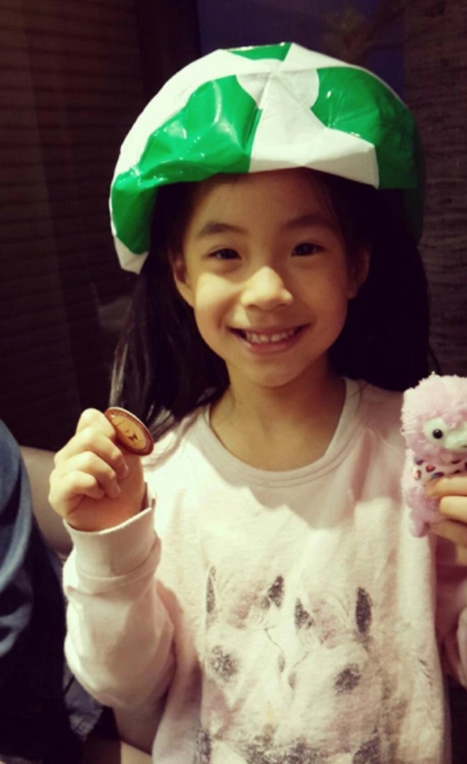 Lúc nhỏ, Hứa Thiều Ân từng nhận nhiều lời chê bai vì kém sắc.