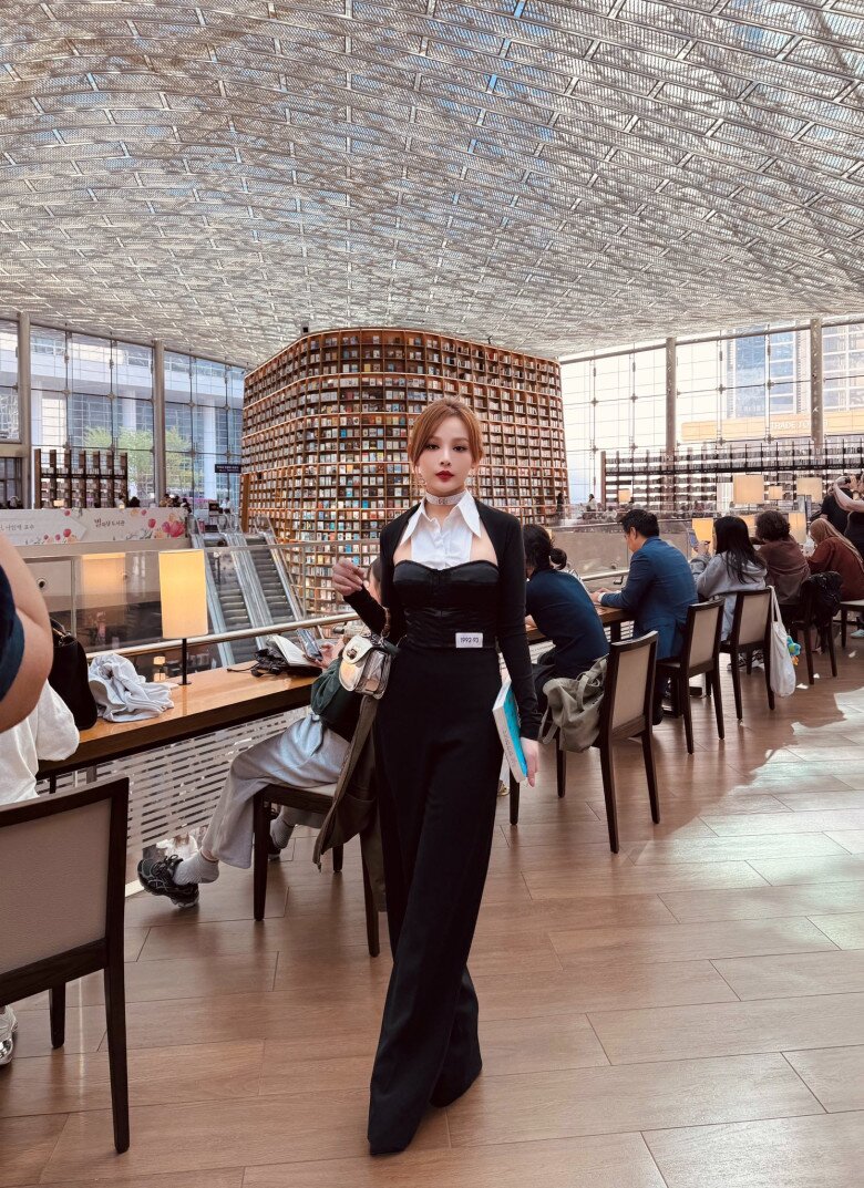 Sao Việt 24h: Hamp;#39;Hen Niê khoe body bốc lửa giữa tin đồn có bầu, chồng cũng đăng ảnh cởi áo nóng bỏng không thua vợ - 11