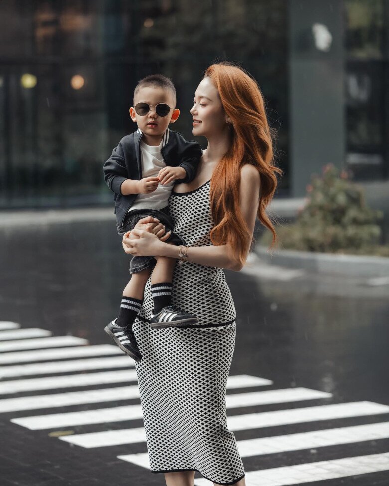 Sao Việt 24h: Mẹ bầu Quỳnh Lương khiến nhiều người thót tim khi trượt chân ngã đau điếng ở tháng thứ 6 thai kỳ - 4