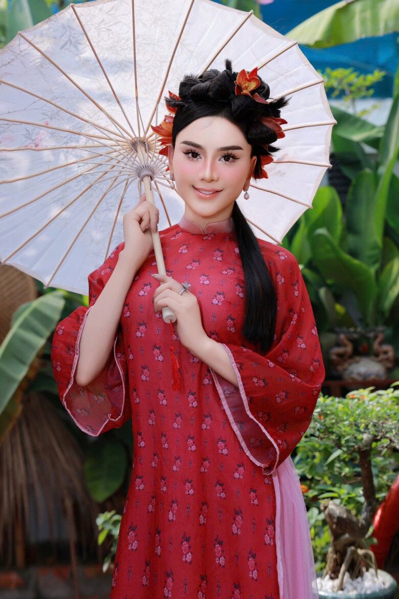 Sao Việt 24h: Thiếu gia nhí nhà Chi Bảo được mẹ cho diện đồ như chú rể, khí chất lạnh lùng không khác gì tổng tài - 12