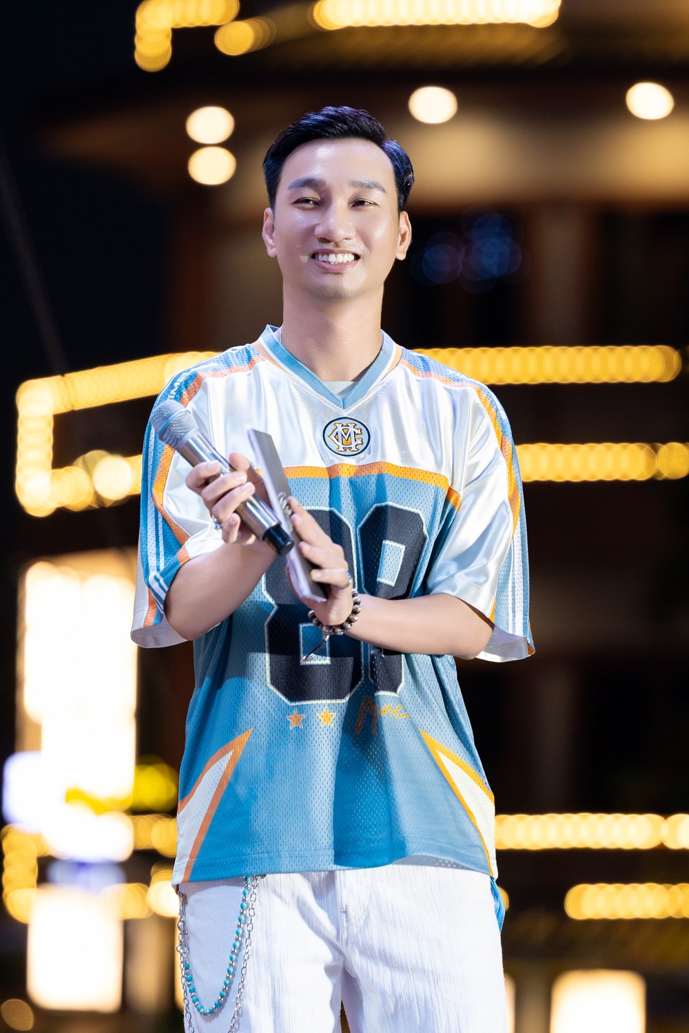 MC Thành Trung nói Đăng Khôi là anh tài thành công nhất sau show vì anh có tất cả, trong đó đáng quý nhất là có một gia đình hạnh phúc.