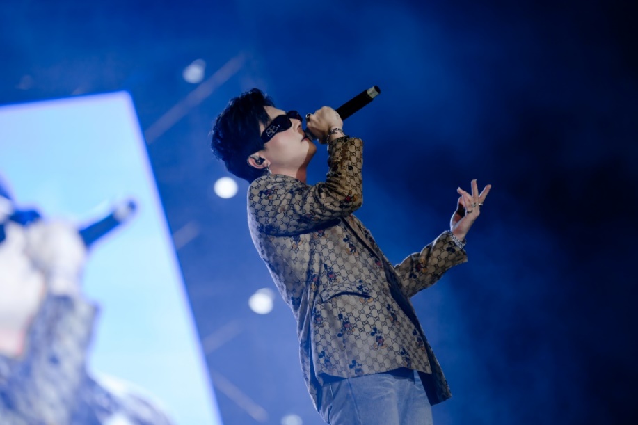 Màn trình diễn của ca sĩ Dương Thuận The Voice.