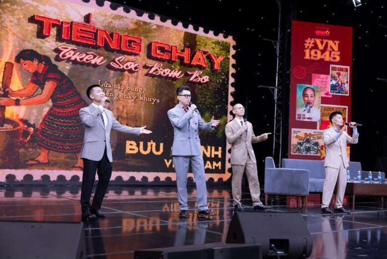 Mở đầu buổi gặp gỡ giới thiệu dự án, nhóm OPlus trình bày ca khúc “Tiếng chày trên Sóc Bom Bo” với bản phối mới mẻ.
