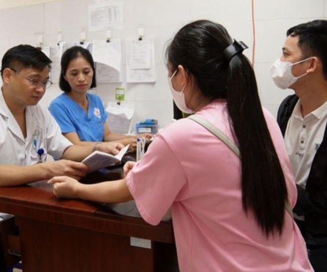Khám sức khỏe tiền hôn nhân cung cấp các kiến thức về chăm sóc sức khỏe sinh sản