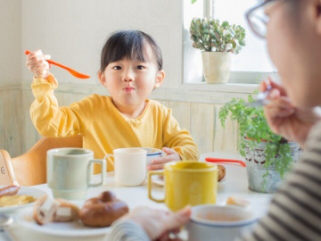 2 yếu tố giúp bé ít ốm vặt ngay từ tuần đầu chào đời, mẹ đã biết chưa?