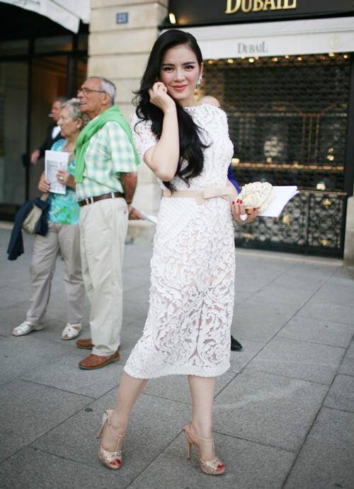 Lý Nhã Kỳ amp;#34;đụngamp;#34; Thư Kỳ, Phạm Băng Băng: Gu thời trang song hành cùng các biểu tượng quốc tế - 7