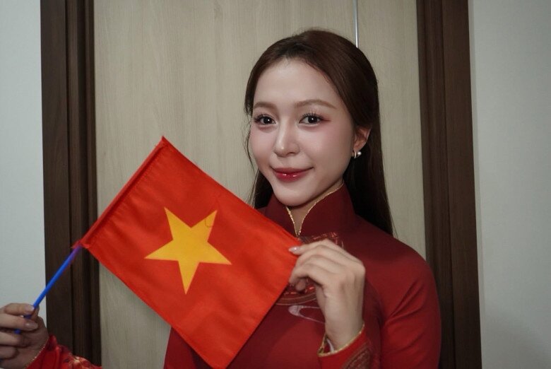 Kiều Duy cũng chuẩn bị từ rất sớm để tham gia lễ diễu binh.