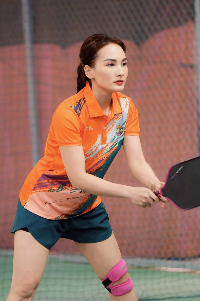 Như đàn chị, Bảo Thanh chăm chỉ tập luyện các môn thể thao phù hợp để sắc vóc ngày càng quyến rũ hơn sau sinh.