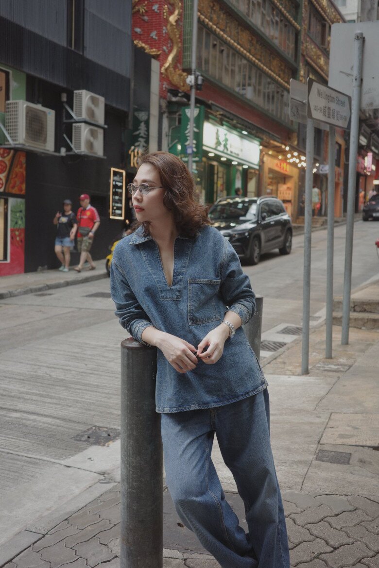 Bà mẹ hai con vẫn giữ được sắc vóc như thời còn làm người mẫu.