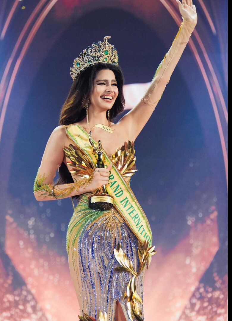Người đẹp Rachel Gupta diện váy của Thượng Gia Kỳ trình diễn và đăng quang Miss Grand International 2024.