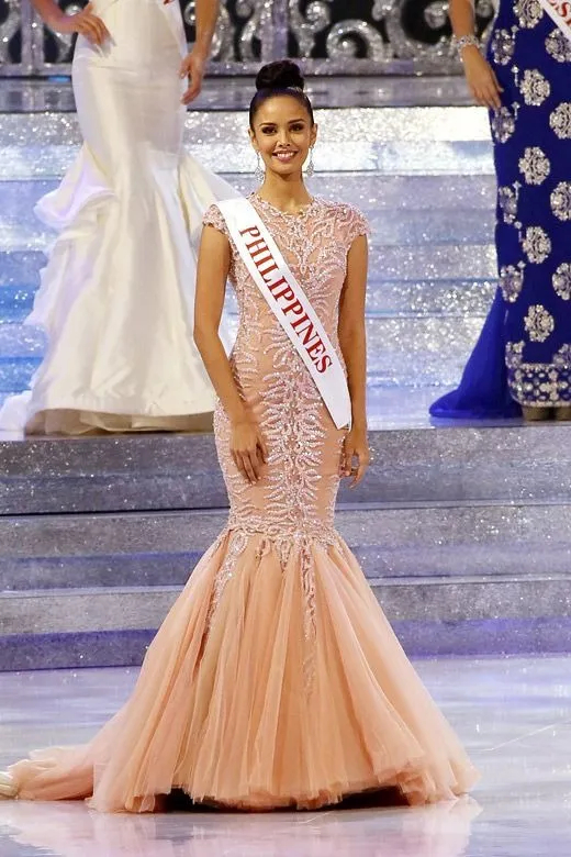 Opal Suchata nhìn như chị em sinh đôi với một cựu Miss World, là vô tình hay cố ý? - 4