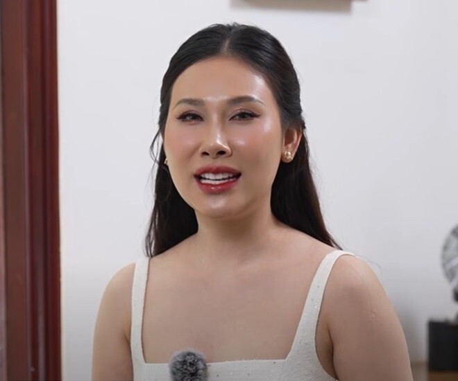 Yến Nhi tâm sự tại chương trình.