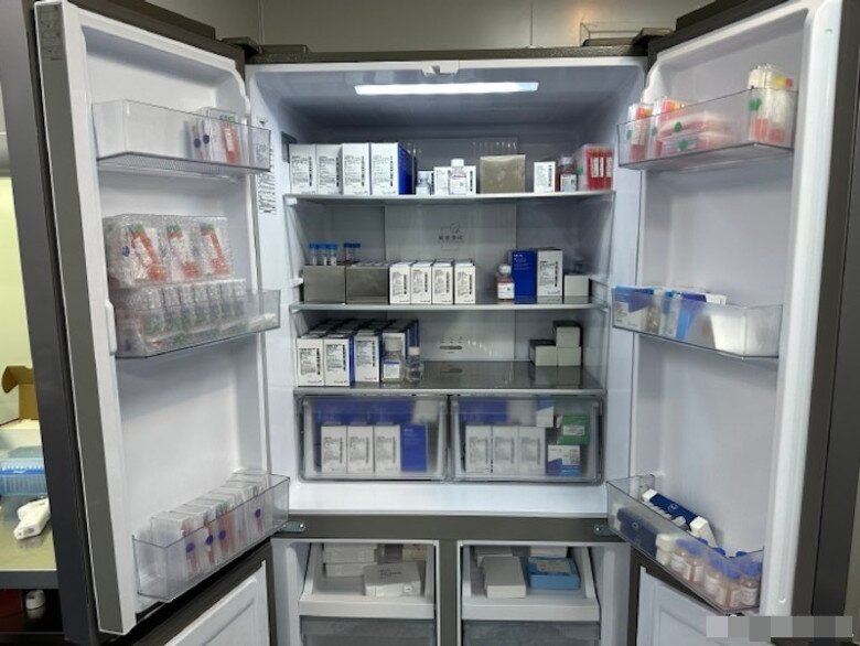 Thuốc men, trang thiết bị tại đây được chuẩn bị khá đầy đủ, bài bản.