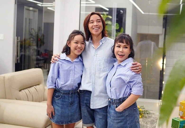 Hành trình sinh con của Việt Hương cũng không hề dễ dàng.