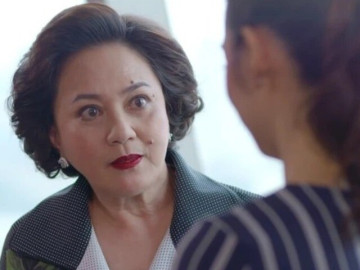 Mẹ hứa sang tên sổ đỏ cho vợ chồng tôi nhưng nghe điều kiện của bà mà tôi sụp đổ