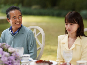 Chồng đòi ra ngoài ăn khi thấy mâm cơm vợ nấu, bố chồng nói một câu khiến tôi hạnh phúc