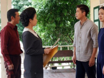 Bố dượng công khai đoạn ghi âm giữa tôi và anh rể cho cả nhà biết làm vợ chồng tôi lao đao