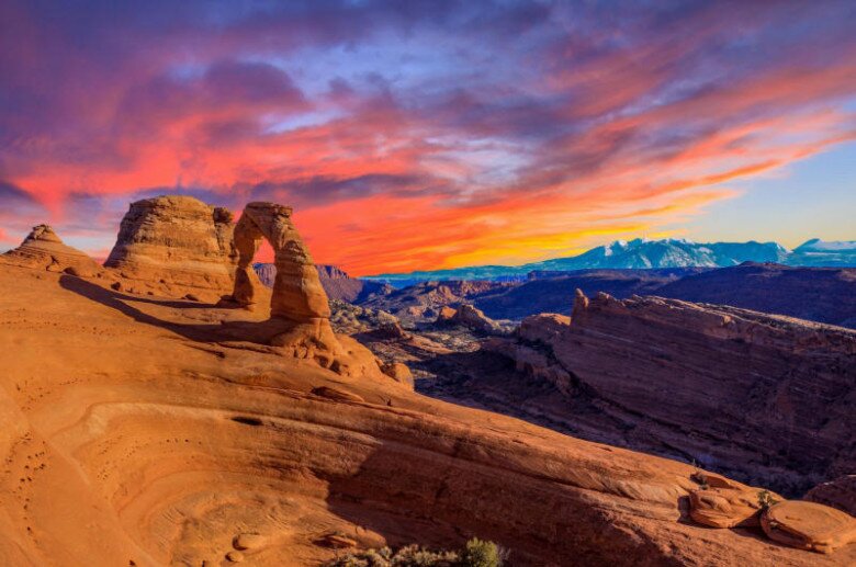 Hình ảnh của Utah trong Doodle là cách Google nhấn mạnh giá trị của các kỳ quan địa chất và kêu gọi bảo vệ các khu vực tự nhiên trước các hoạt động không bền vững.