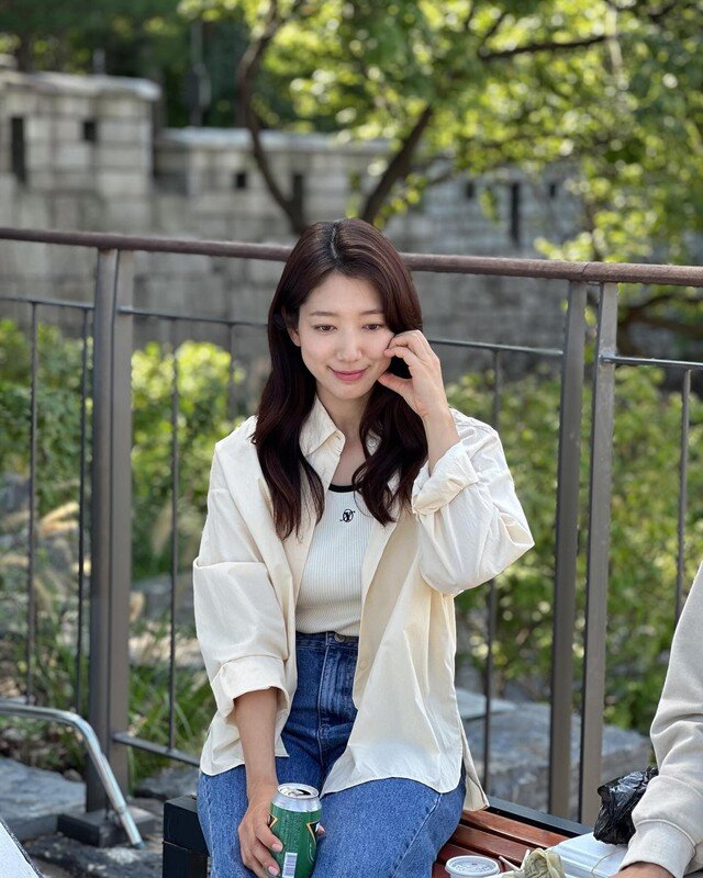 Park Shin Hye được đánh giá cao về nhan sắc tự nhiên, trở thành biểu tượng của dòng phim lãng mạn Hàn Quốc.
