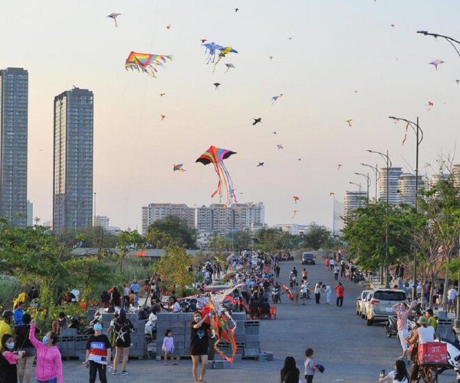 Bầu trời tuổi thơ giữa lòng sài gòn những cánh đồng thả diều đẹp nao lòng và điều cần lưu ý khi đi chơi - 2