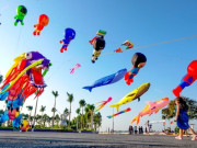 Bầu trời tuổi thơ giữa lòng Sài Gòn: Những cánh đồng thả diều đẹp nao lòng và điều cần lưu ý khi đi chơi