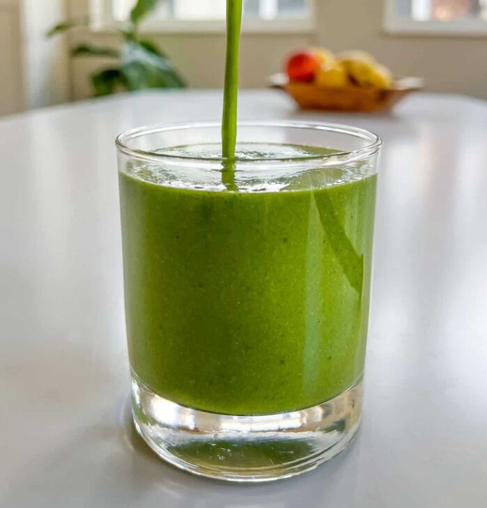 Chị em hãy thử sử dụng sinh tố mồng tơi trong 2 tuần sẽ thấy có sự khác biệt.