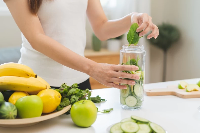 Muốn giảm cân hiệu quả vẫn cần có chế độ dinh dưỡng cân bằng, hợp lý.