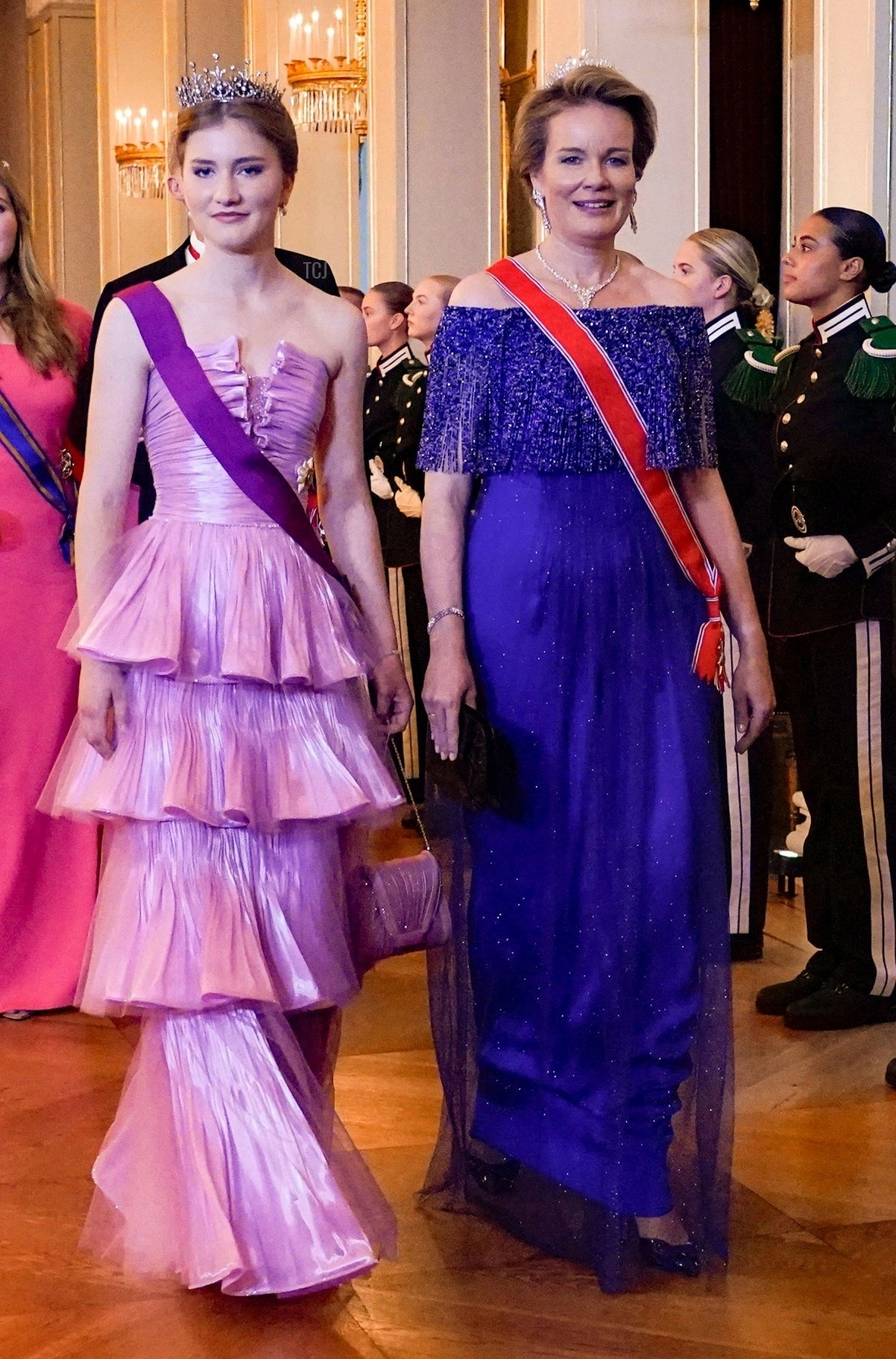 Công chúa Elisabeth là con đầu của Quốc vương Philippe và Hoàng hậu Mathilde. Cô là người kế vị ngai vàng sau cha mình.
