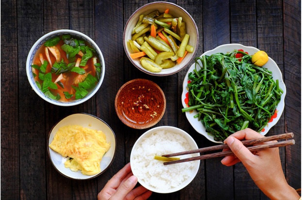 Phụ nữ 40+ dễ tích mỡ, tập ngay 10 thói quen này dáng ngày càng thon, chồng khen, bạn bè hỏi xin bí quyết - 3