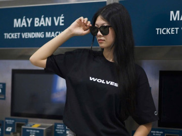 Bất ngờ với visual con gái siêu mẫu Bình Minh khi làm mẫu ảnh, thần thái được khen đúng chuẩn "con nhà nòi"