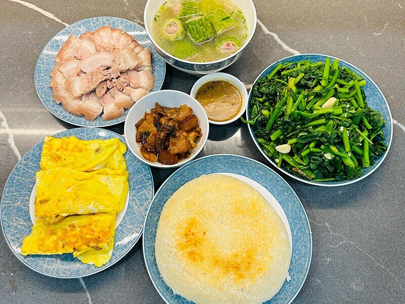 Gợi ý 14 mâm cơm chuẩn mùa hè, vừa ngon lại thanh mát, dễ ăn 243358