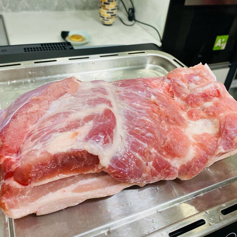 Bánh mì thịt quay đơn giản mà ngon, thơm phức cho bữa sáng cuối tuần - 1