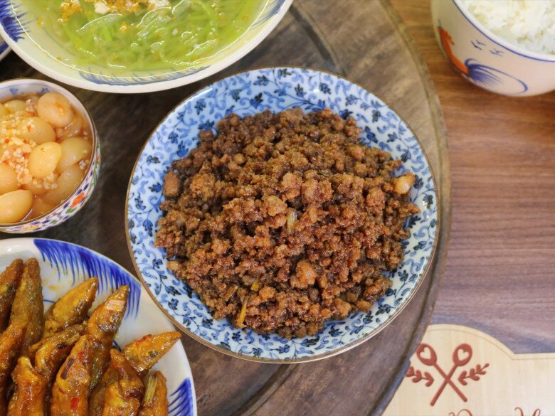 Hôm nay nấu gì: Bữa chiều đậm đà trôi cơm, món canh thanh mát xua tan mùa hè - 3