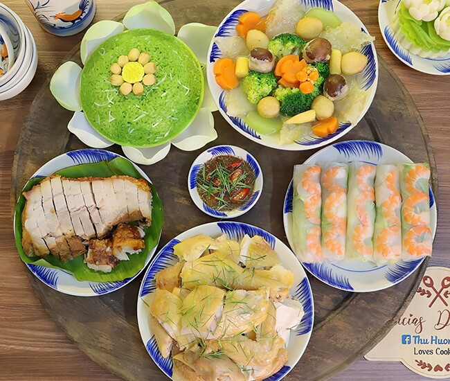 Thực đơn cơm chiều vừa ngon, đủ chất.