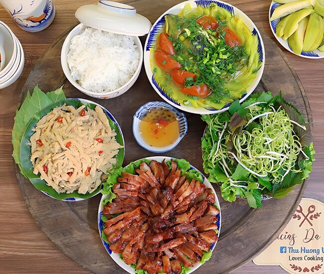 Bữa tối cực hấp dẫn với 3 món ngon.
