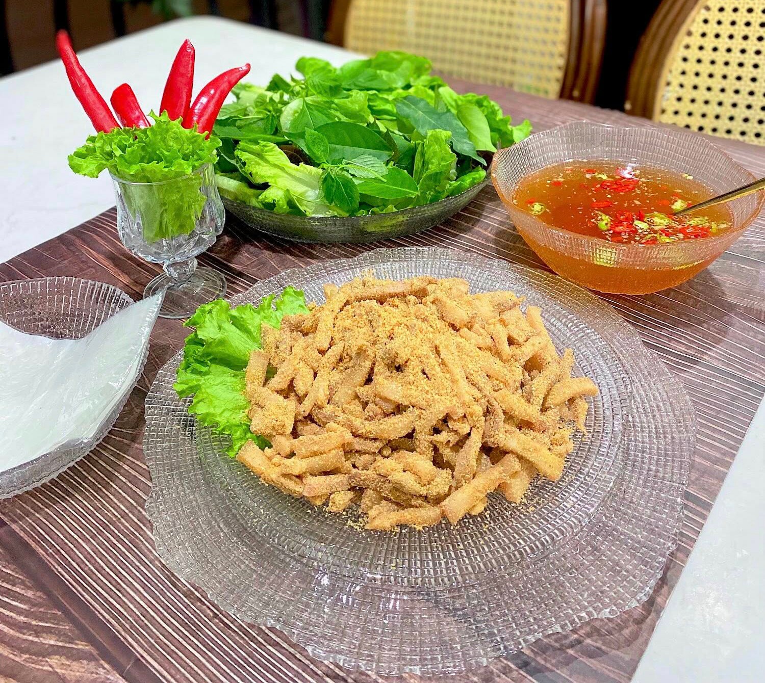 Mẹ đảm Hải Phòng mê nấu ăn, khoe những bữa cơm trên mái nhà ít rau nhiều thịt, nhìn mà mê mẩn - 16