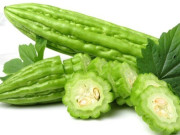 Bếp Eva - Mua mướp đắng, người sành ăn thấy chỗ này nhỏ là mua ngay, quả nào cũng ngon giòn, ít đắng